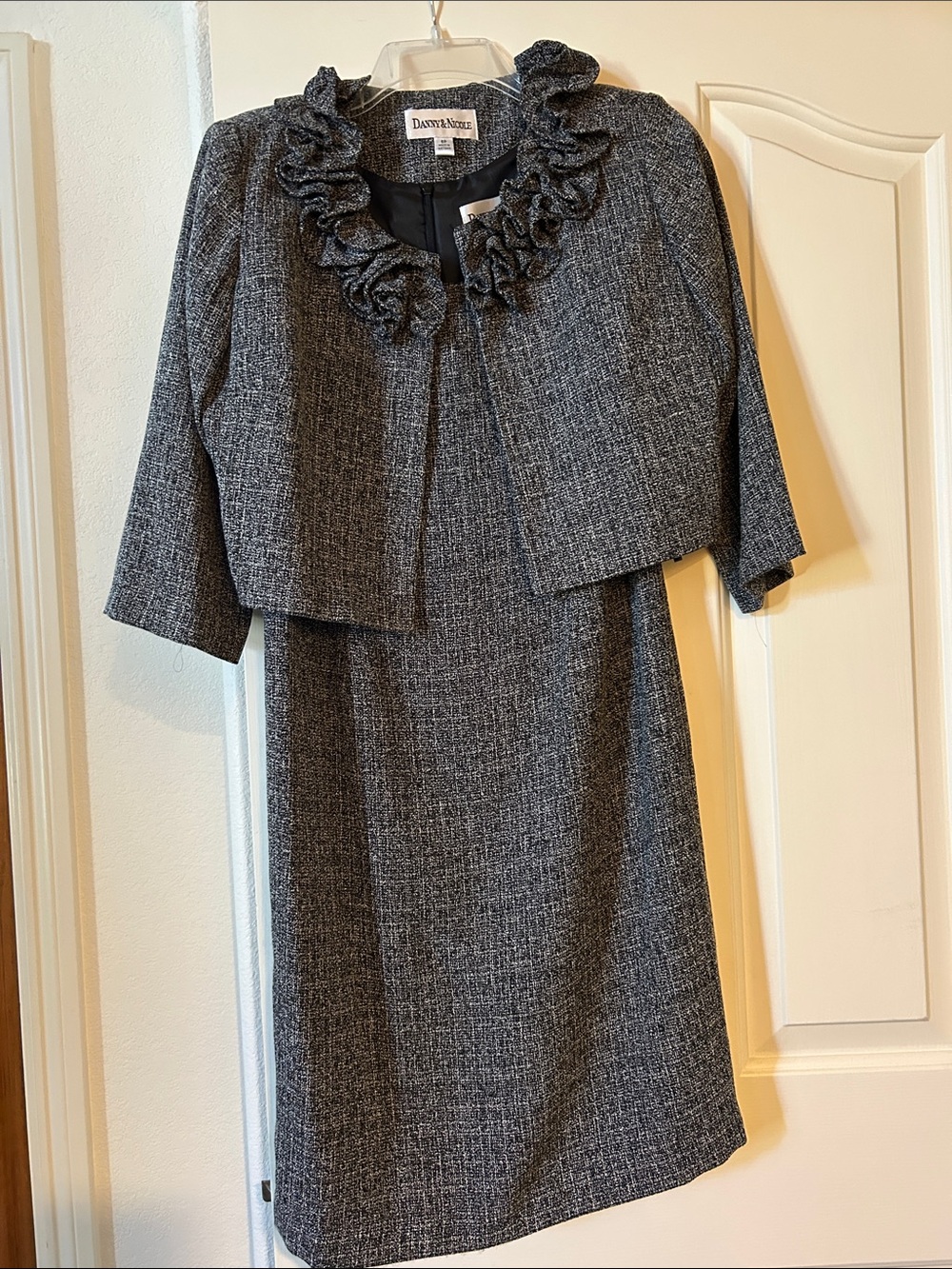 Danny & Nicole Gray light Tweed Midi Dress with Ruffle-Collar Jacket (2 Pieces)